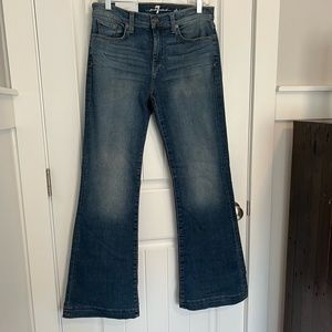 NWT 7 For All Mankind Dojo - Size 29